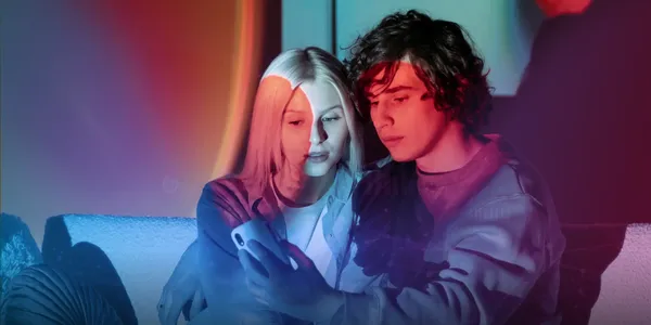 Thumbnail for Młodzi vs Mobile